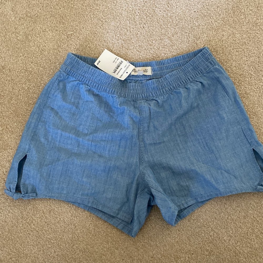 NWT - Madewell Chambray Shorts